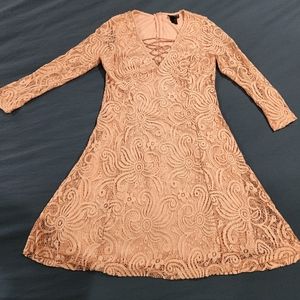 Beautiful Light Pink Lacey Dress Size 6